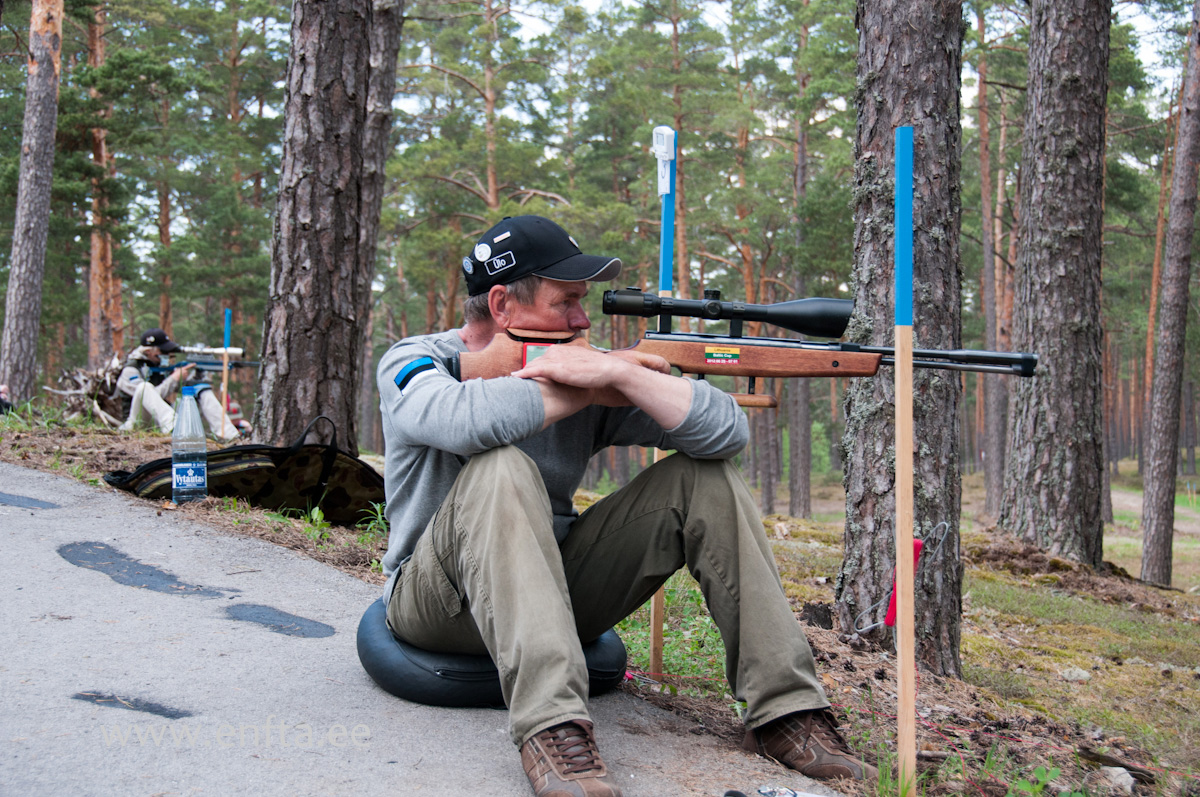 Ülo Lesta, Weihrauch HW 97 K, Nikko Stirling Nighteater 8-32x60